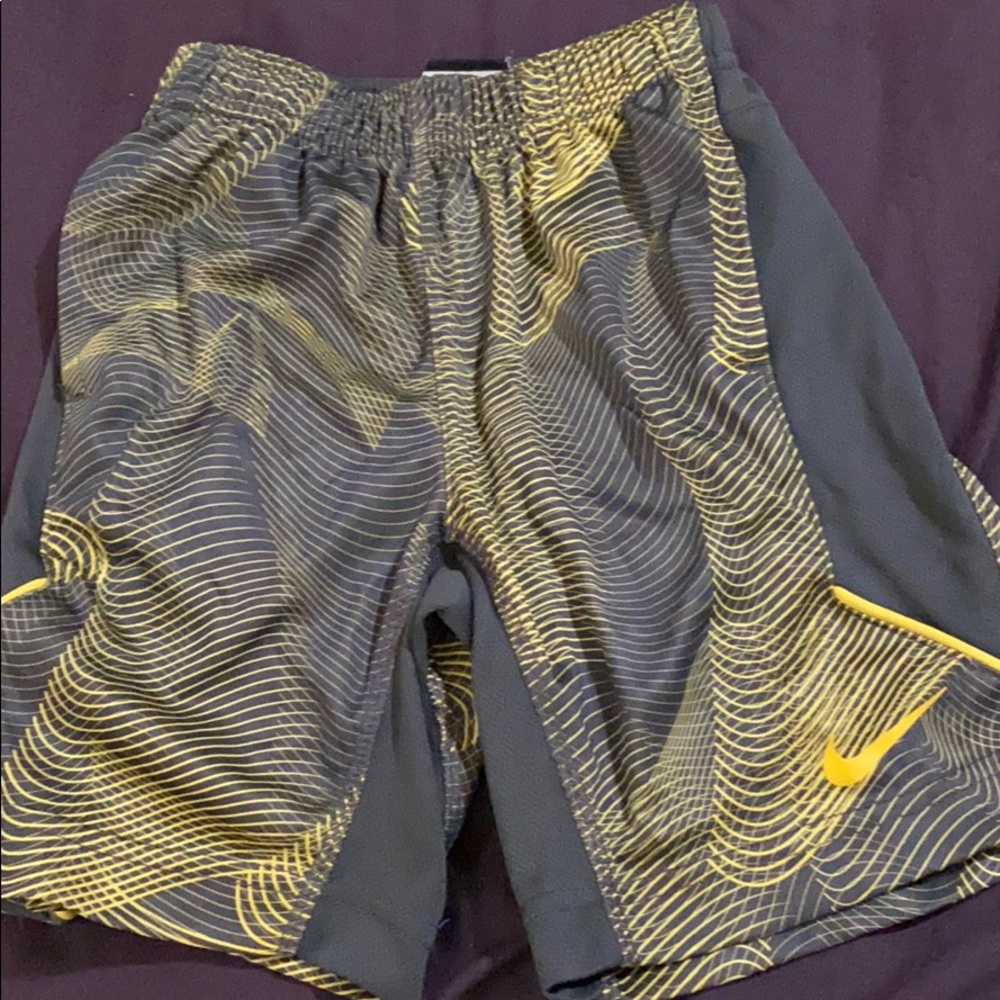 Nike size 4T shorts